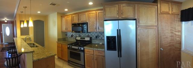 207 Berry Road Pensacola, FL 32507 - Photo 5 of 23