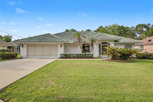 $370,000 | 10 Burbank Drive, Palm Coast, FL 32137