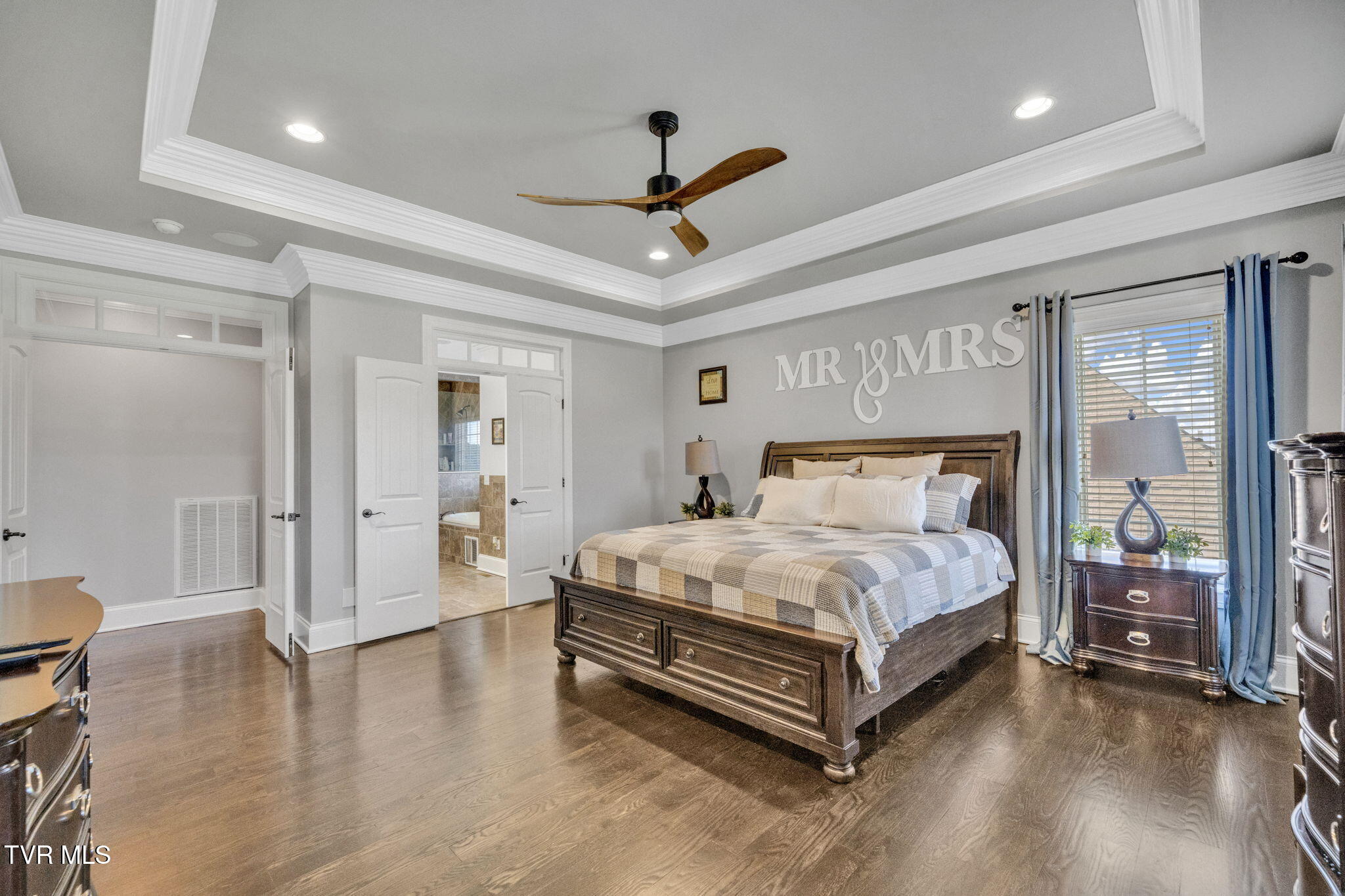 301 Sunset Ridge Court Johnson City, TN 37615 - Photo 15 of 80 50-web-or-mls-DSC02808