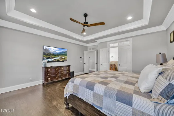 $1,175,000 | 301 Sunset Ridge Court, Johnson City, TN 37615