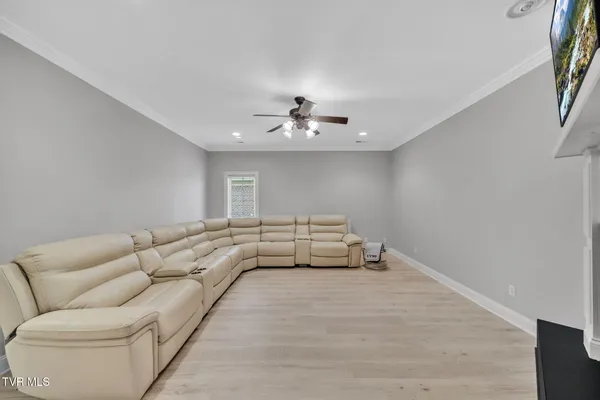 $1,175,000 | 301 Sunset Ridge Court, Johnson City, TN 37615