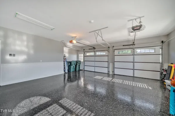 $1,175,000 | 301 Sunset Ridge Court, Johnson City, TN 37615