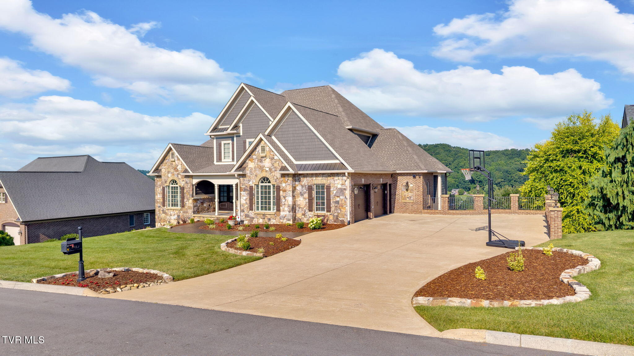 301 Sunset Ridge Court Johnson City, TN 37615 - Photo 72 of 80 58-web-or-mls-DJI_20250703175102_0905_D