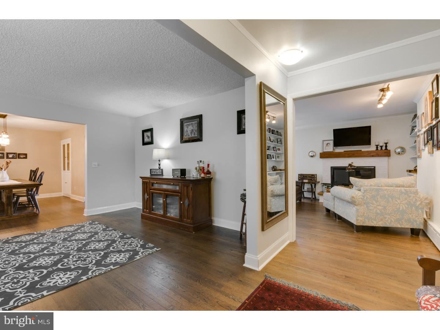 2 Greentree Road Hamilton, NJ 08619 - Photo 2 of 25