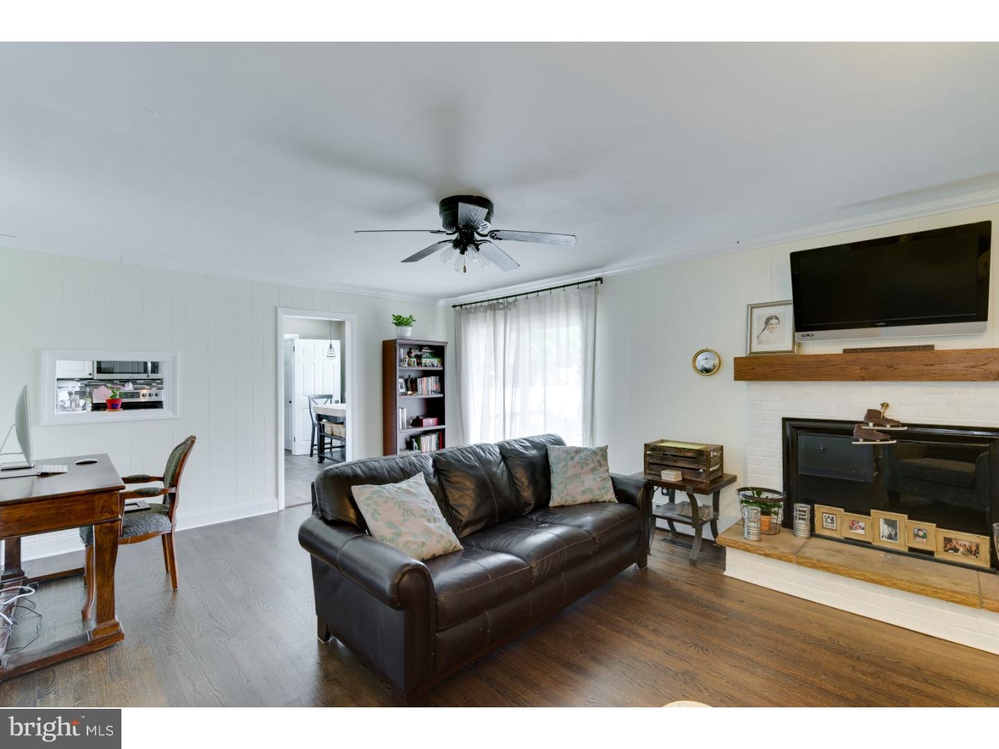 2 Greentree Road Hamilton, NJ 08619 - Photo 11 of 25