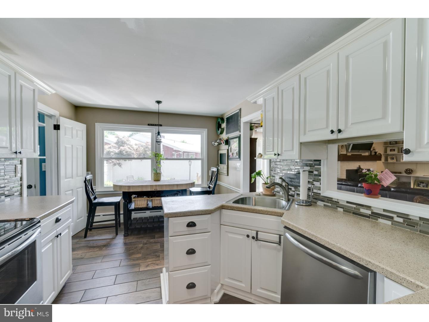 2 Greentree Road Hamilton, NJ 08619 - Photo 6 of 25