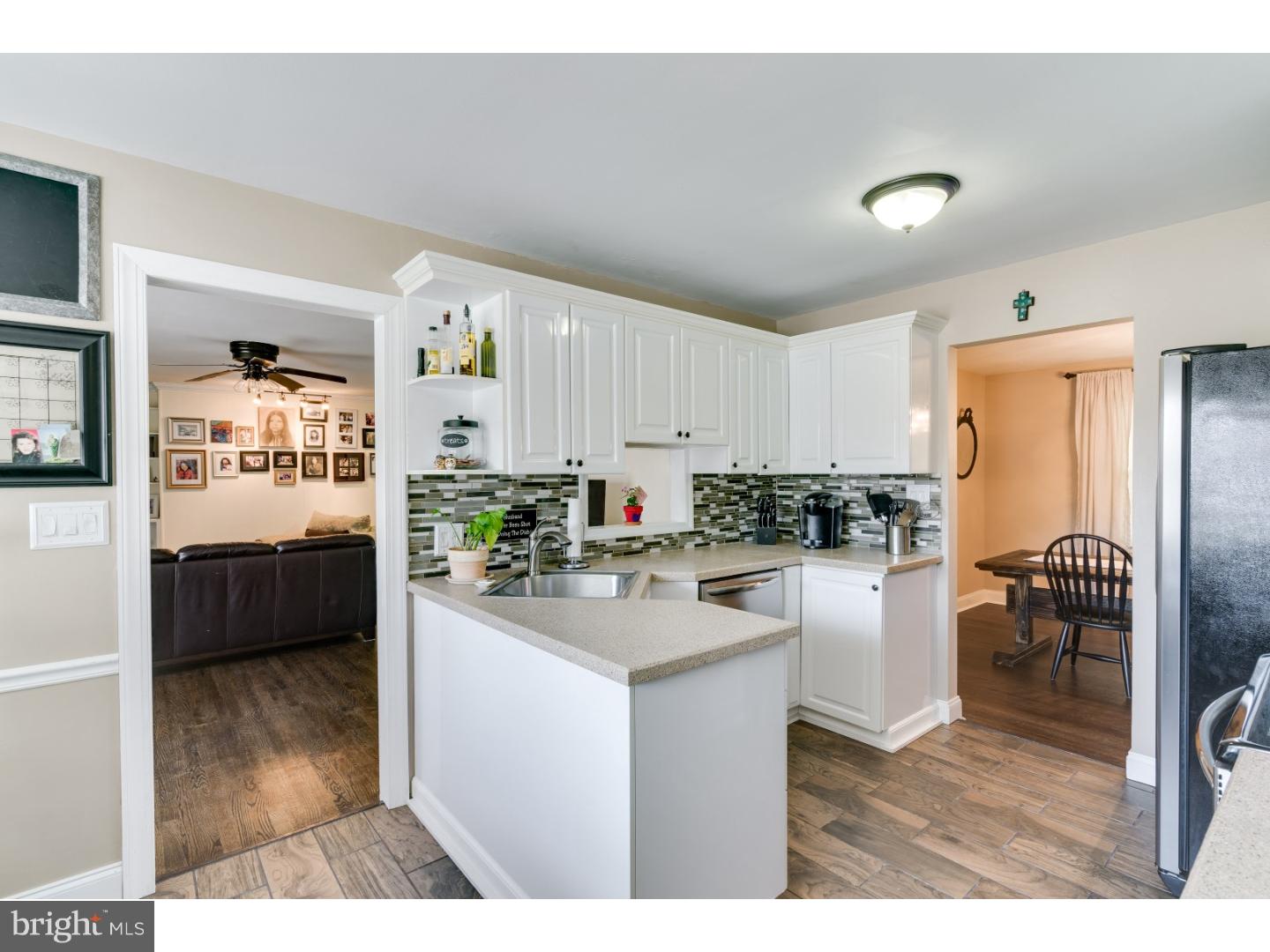 2 Greentree Road Hamilton, NJ 08619 - Photo 8 of 25