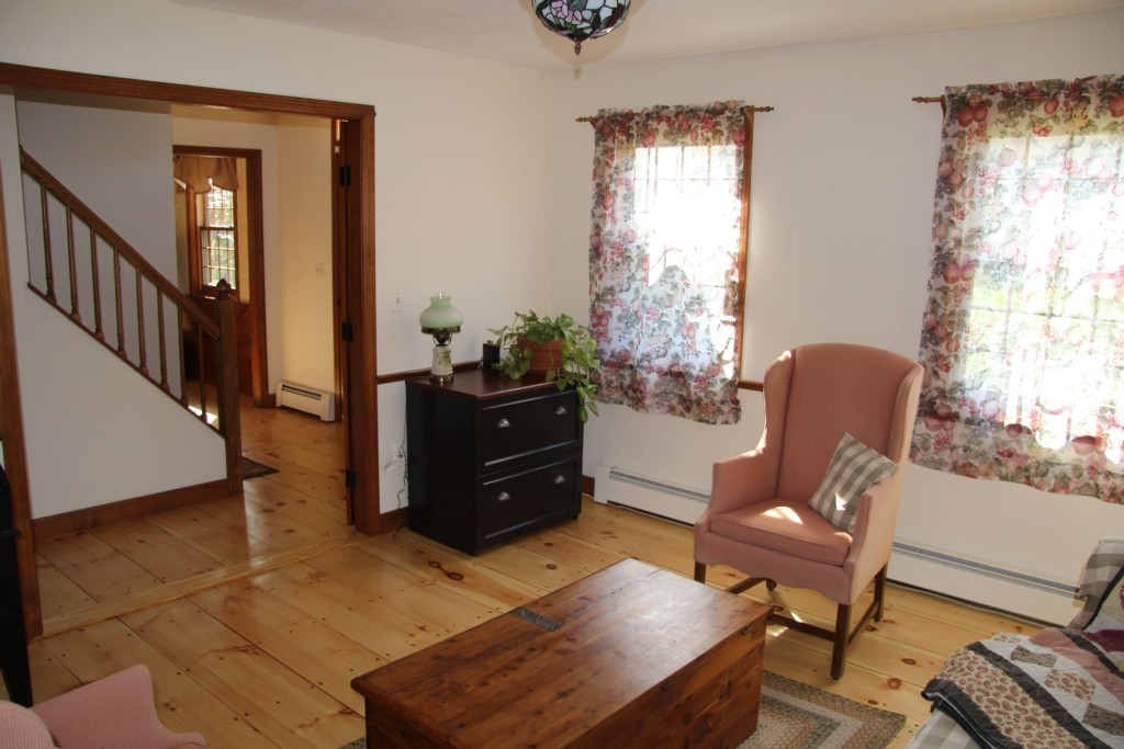 43 Wilder Road Sterling, MA 01564 - Photo 13 of 28