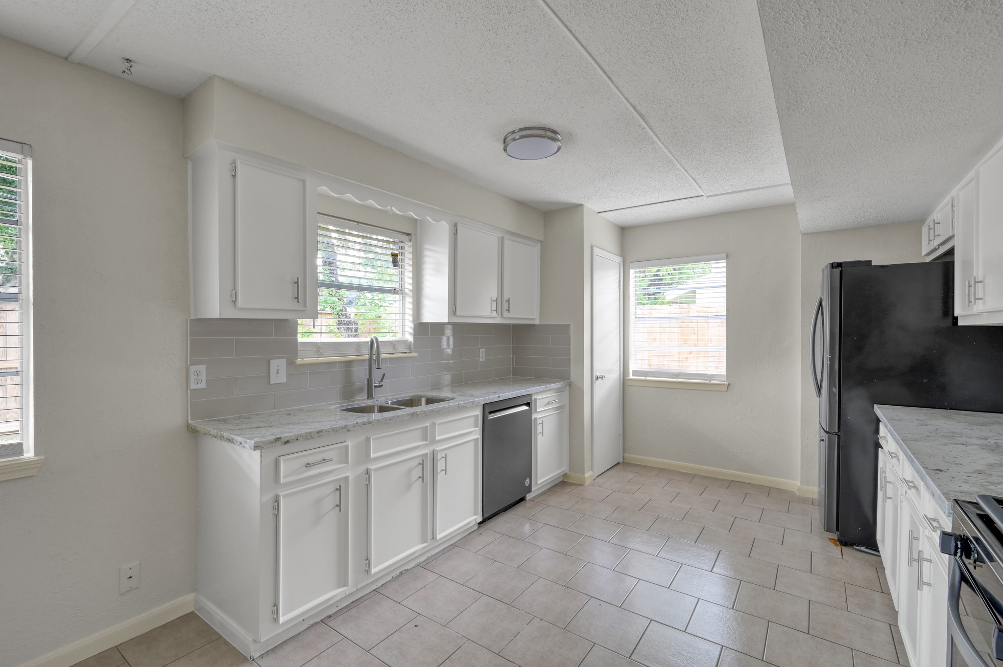29318 Waltham Street Spring, TX 77386 - Photo 9 of 22