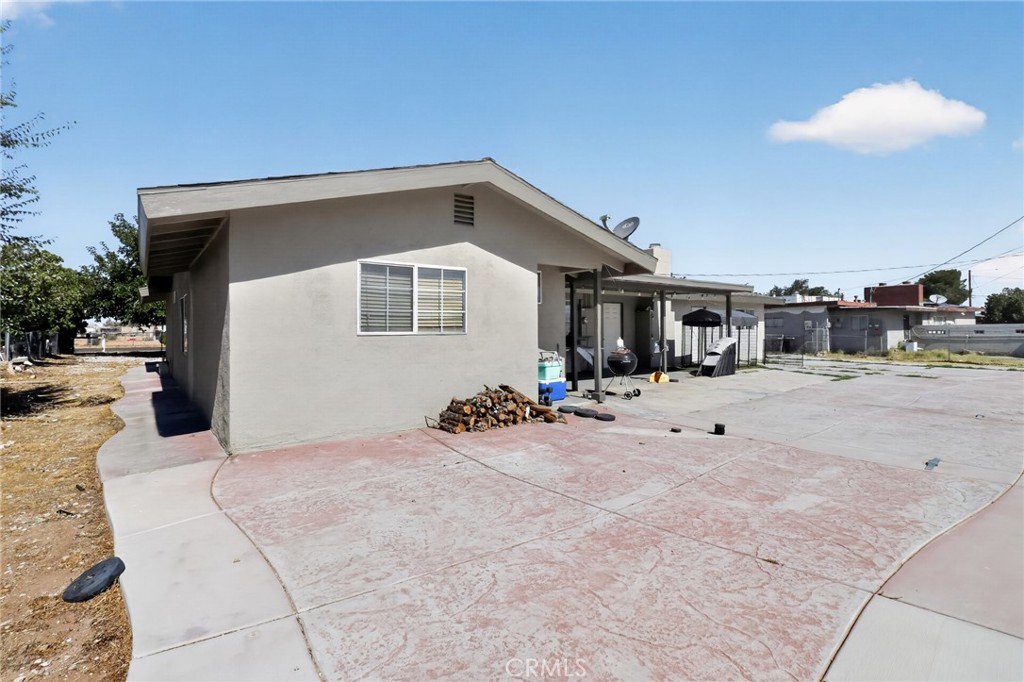 13477 Rancherias Road Apple Valley, CA 92308 - Photo 38 of 44
