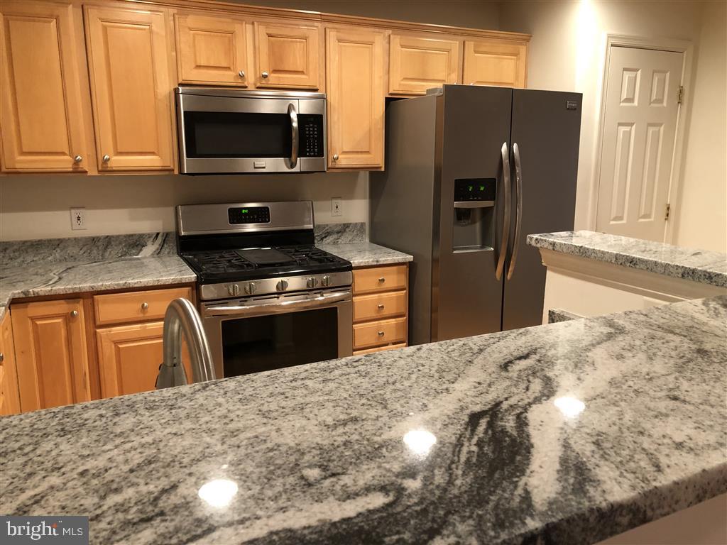 1893 Crescent Park Drive, Unit 109B Reston, VA 20190 - Photo 7 of 26