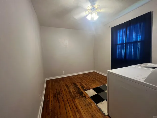 $89,900 | 916 West 10th Street, Connersville, IN 47331