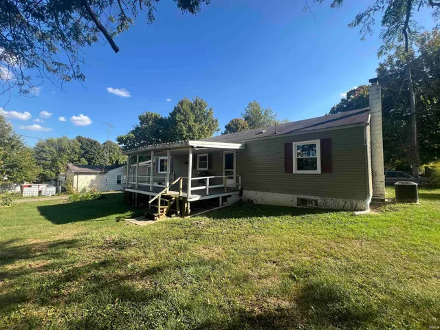 $89,900 | 916 West 10th Street, Connersville, IN 47331