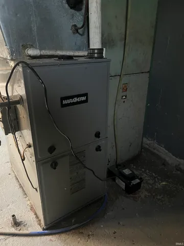 $89,900 | 916 West 10th Street, Connersville, IN 47331