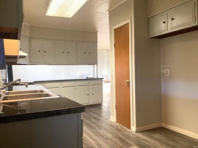 $89,900 | 916 West 10th Street, Connersville, IN 47331