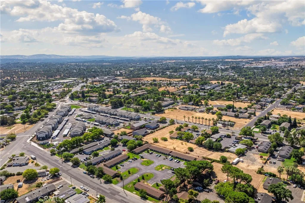 82 Nelson Road Oroville, CA 95965 - Photo 21 of 27 an aerial view of multiple house