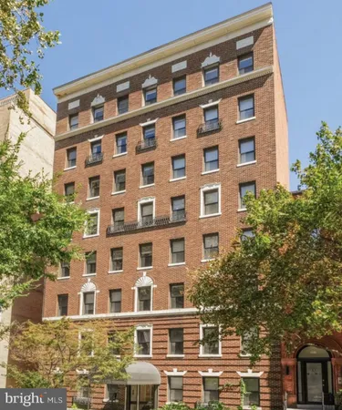 $1,950 | 1125 12th Street Northwest, Unit 54, Washington, DC 20005
