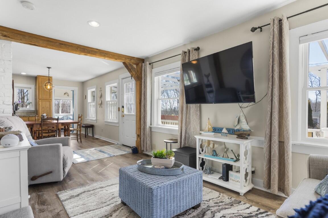 642 Ocean Point Road East Boothbay, ME 04544 - Photo 20 of 36 22