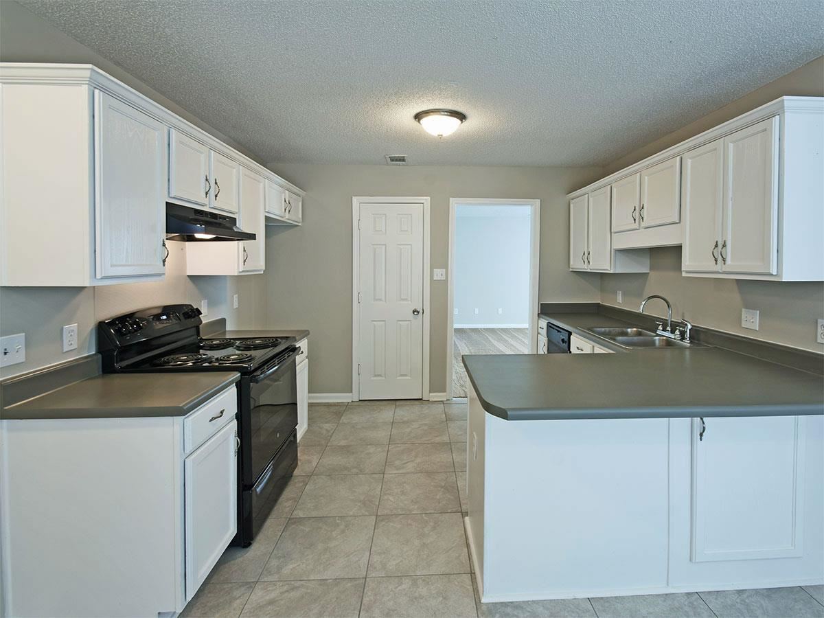 10135 Cameron Ridge Trail Memphis, TN 38016 - Photo 9 of 18 Gallery Image 9