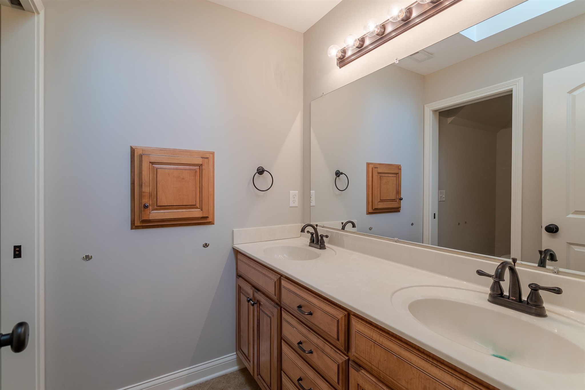 4368 Huntington Ridge Circle Newburgh, IN 47630 - Photo 26 of 35 Gallery Image 26