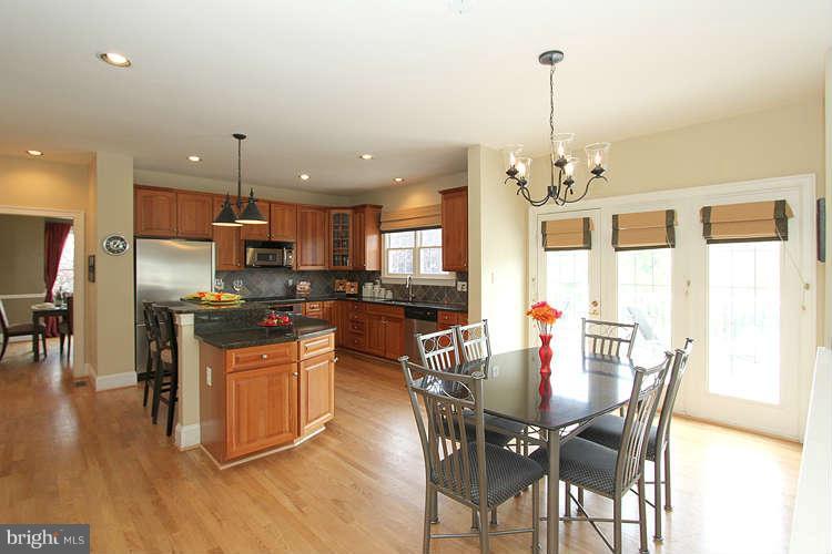18505 Thundercloud Road Boyds, MD 20841 - Photo 4 of 13 Kitchen