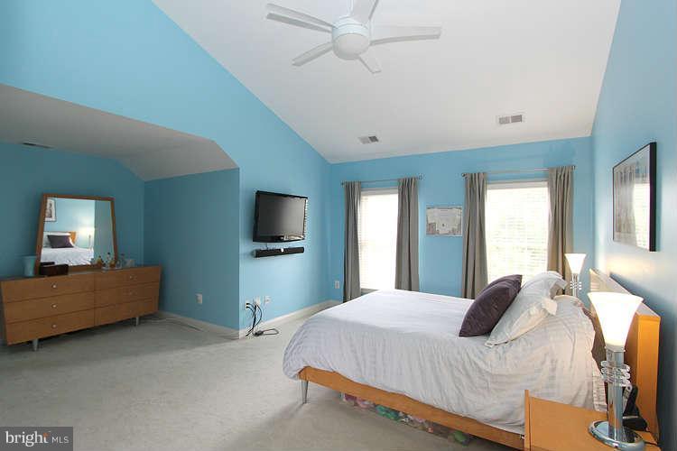 18505 Thundercloud Road Boyds, MD 20841 - Photo 7 of 13 Bedroom Master