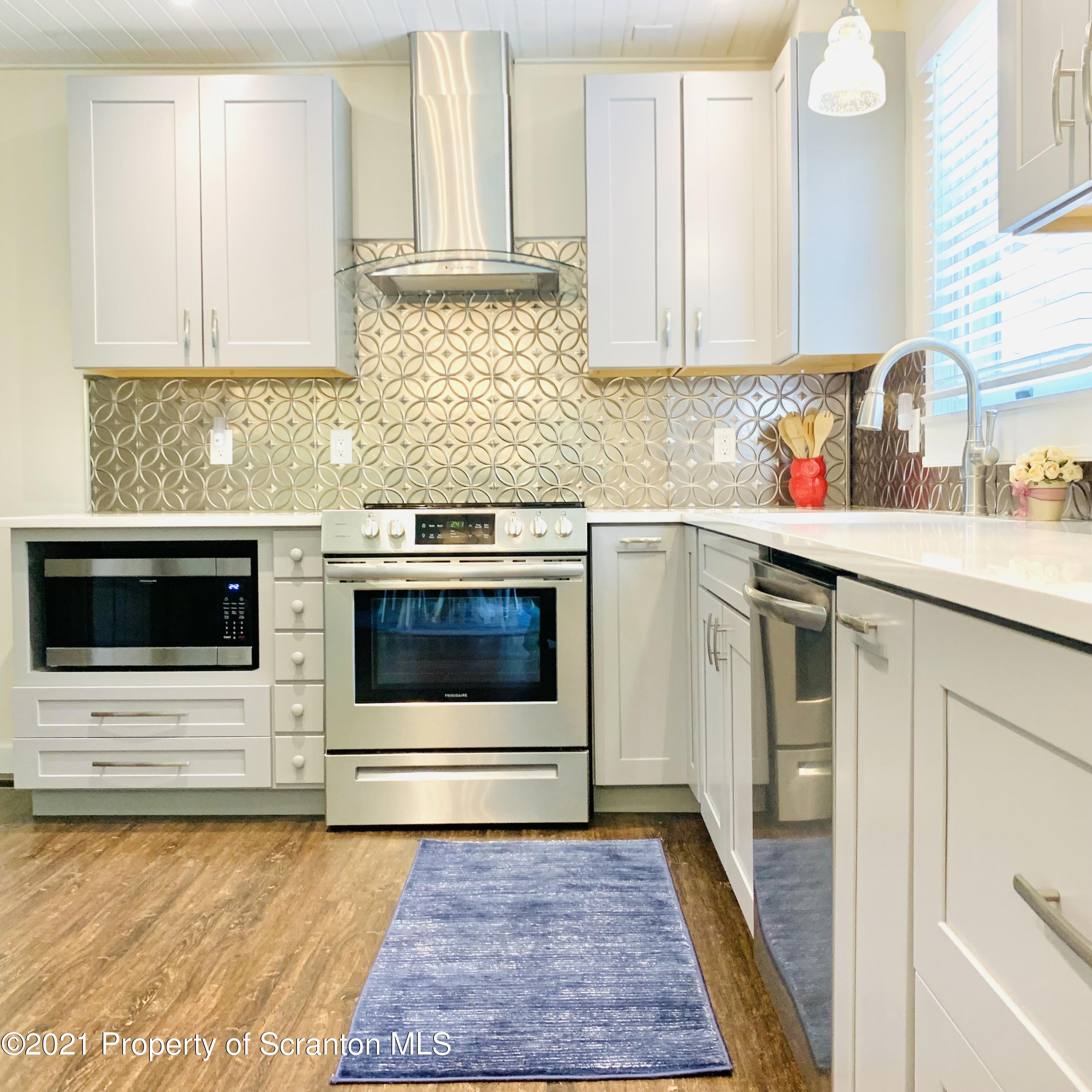 500 Spring Run Lane Moscow, PA 18444 - Photo 26 of 63 Gallery Image 26