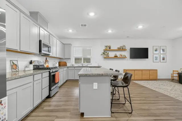 $489,000 | 2036 Bacall Court, Olivehurst, CA 95961