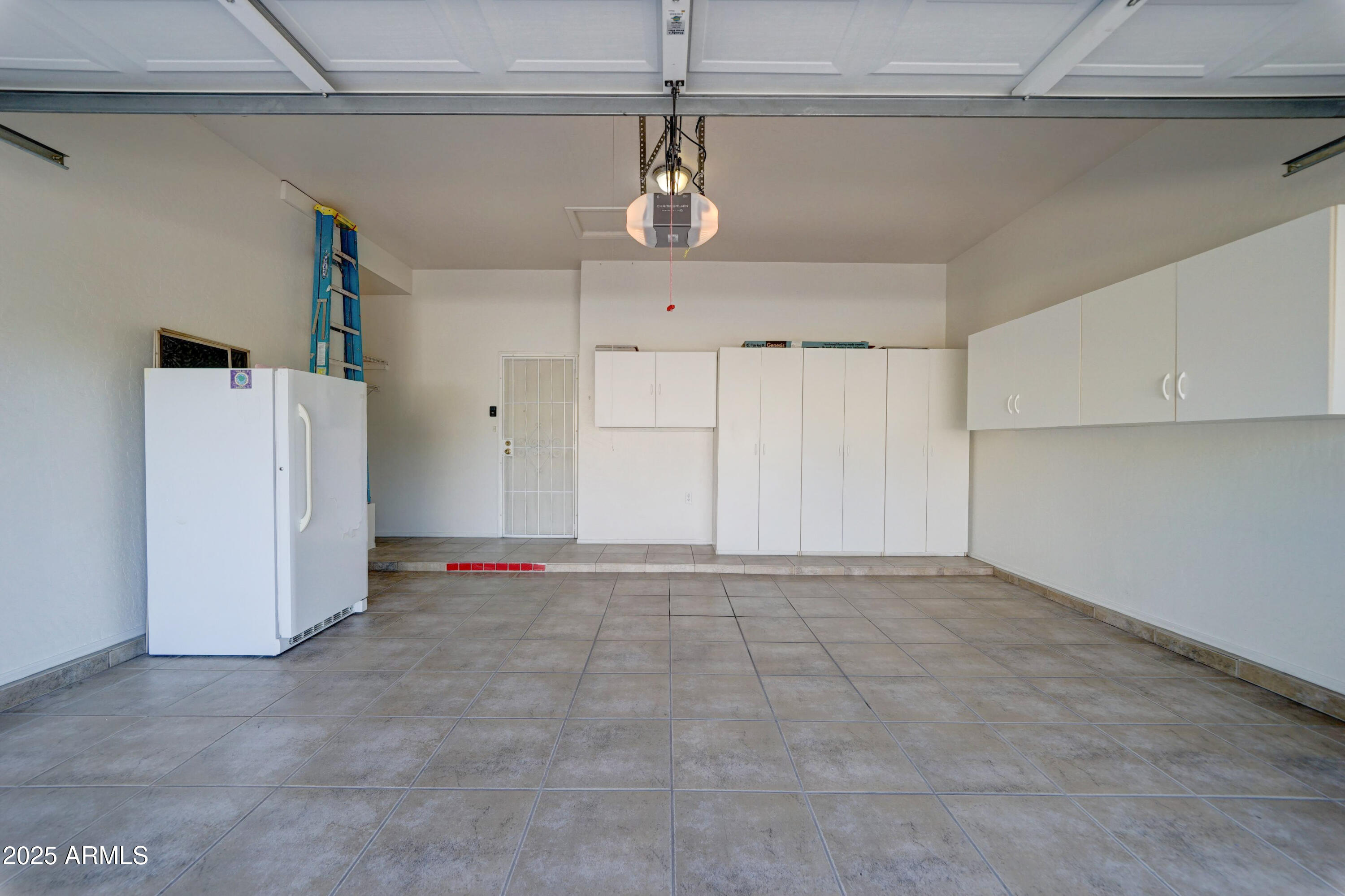 3055 North Red Mountain, Unit 74 Mesa, AZ 85207 - Photo 34 of 38 a view of empty room with ceiling fan