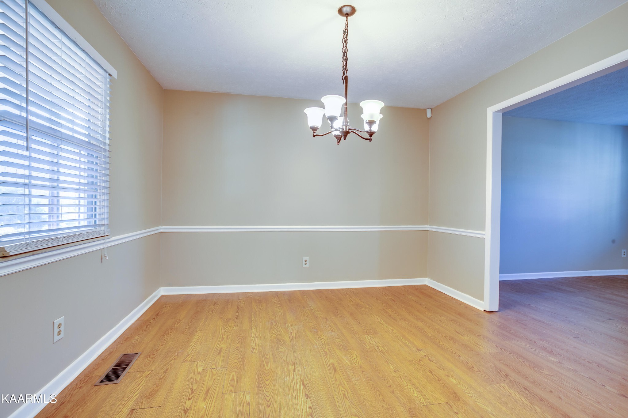 1120 Kevin Road Knoxville, TN 37923 - Photo 14 of 33 Gallery Image 14