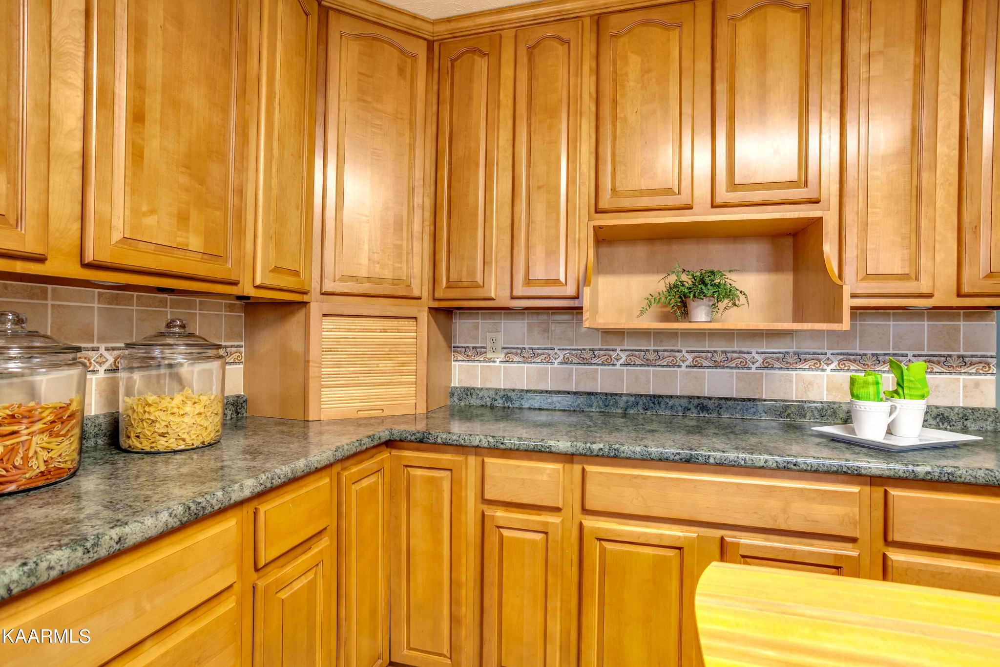 1120 Kevin Road Knoxville, TN 37923 - Photo 17 of 33 Gallery Image 17