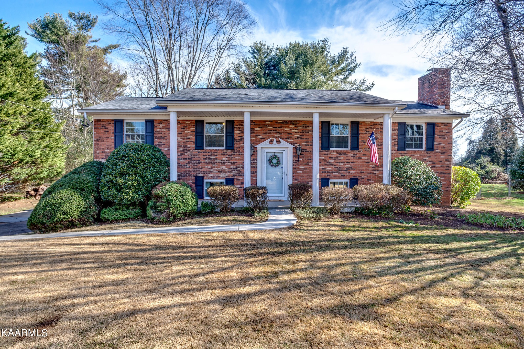 1120 Kevin Road Knoxville, TN 37923 - Photo 4 of 33 Gallery Image 4