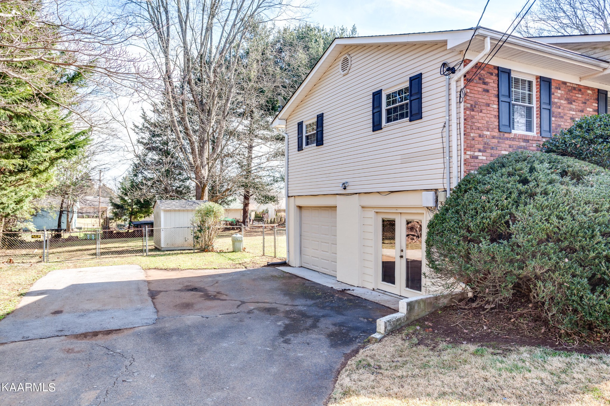1120 Kevin Road Knoxville, TN 37923 - Photo 6 of 33 Gallery Image 6