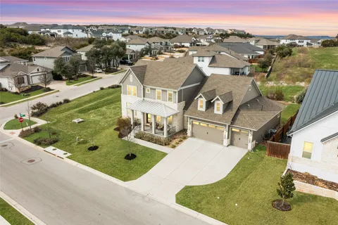 $825,000 | 121 Starfire Drive, Dripping Springs, TX 78620