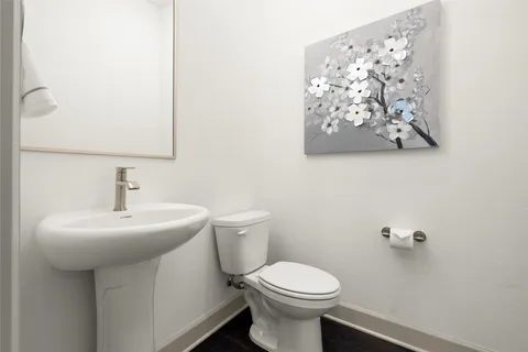 $825,000 | 121 Starfire Drive, Dripping Springs, TX 78620