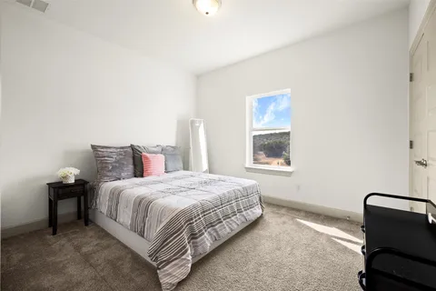 $825,000 | 121 Starfire Drive, Dripping Springs, TX 78620