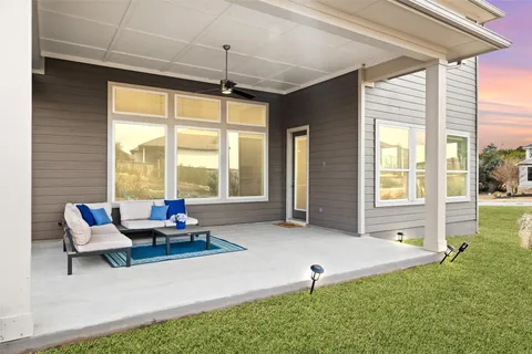 $825,000 | 121 Starfire Drive, Dripping Springs, TX 78620