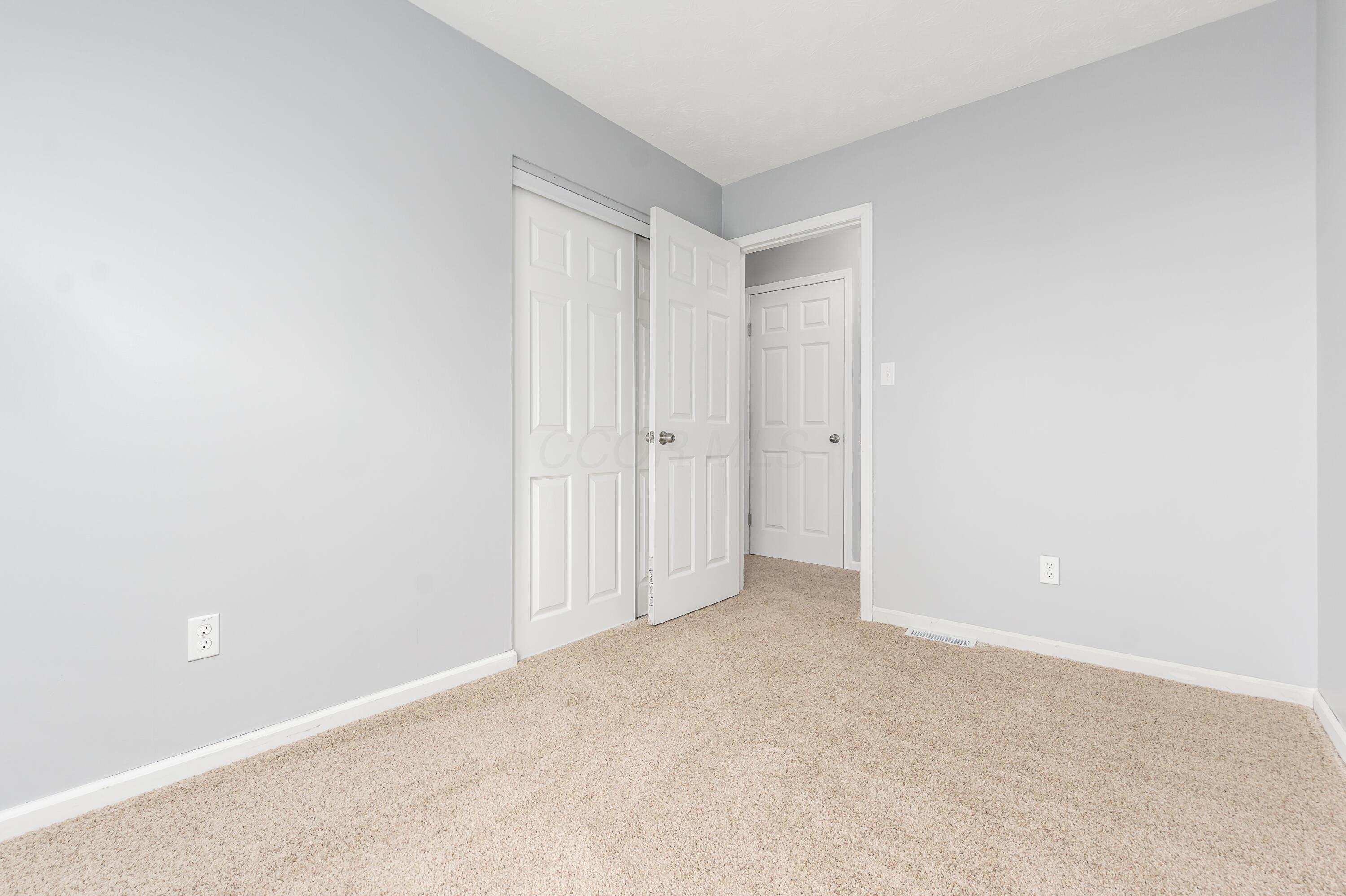 3161 Lewis Road Columbus, OH 43207 - Photo 19 of 36 i_3161_Lewis_021