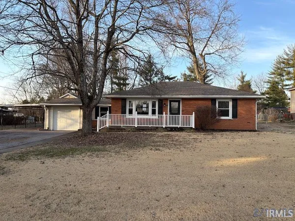 $216,700 | 7601 Eichele Drive, Evansville, IN 47712