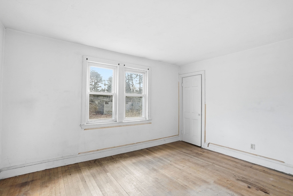 37 Richards Road Hull, MA 02045 - Photo 25 of 29
