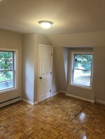 811 Piper Road West Springfield, MA 01089 - Photo 17 of 32