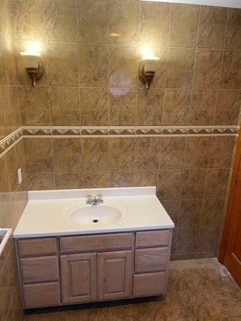 811 Piper Road West Springfield, MA 01089 - Photo 25 of 32