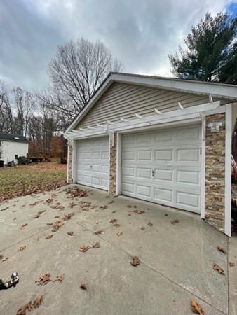 811 Piper Road West Springfield, MA 01089 - Photo 31 of 32