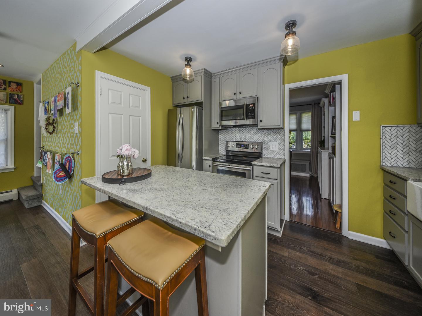124 Twining Road Oreland, PA 19075 - Photo 14 of 38 Gallery Image 14