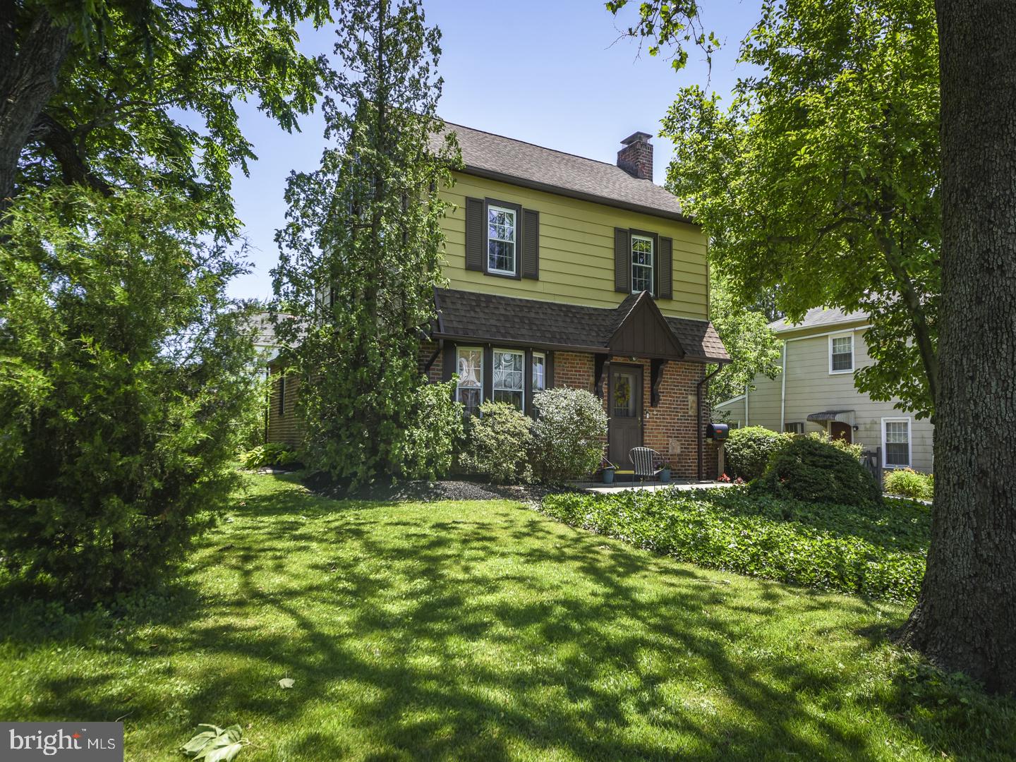 124 Twining Road Oreland, PA 19075 - Photo 3 of 38 Gallery Image 3