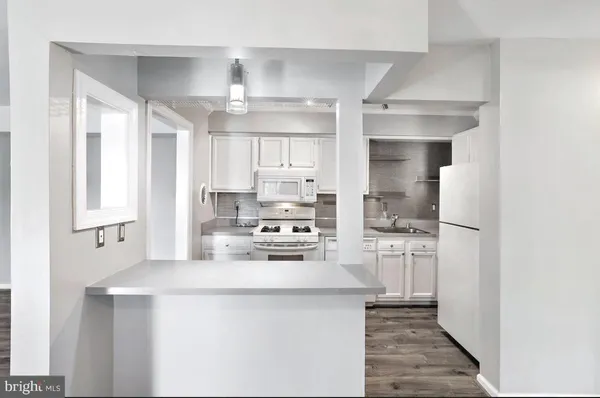 $249,000 | 203 Victor Parkway, Unit H, Annapolis, MD 21403