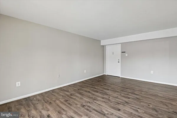 $249,000 | 203 Victor Parkway, Unit H, Annapolis, MD 21403