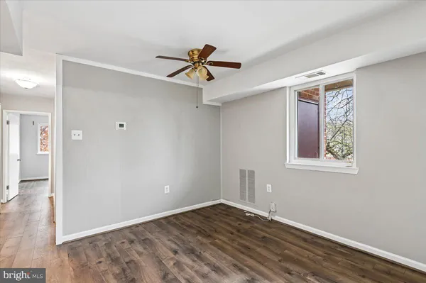 $249,000 | 203 Victor Parkway, Unit H, Annapolis, MD 21403