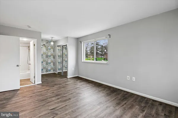 $249,000 | 203 Victor Parkway, Unit H, Annapolis, MD 21403