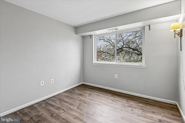 $249,000 | 203 Victor Parkway, Unit H, Annapolis, MD 21403